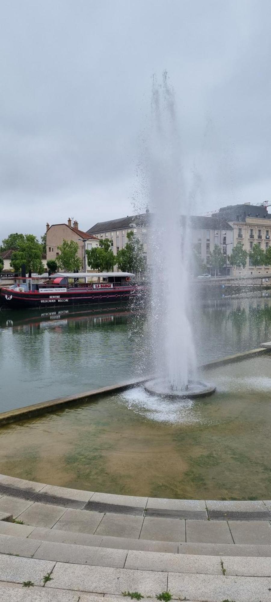 Auberge De Jeunesse - Hi Verdun Esterno foto